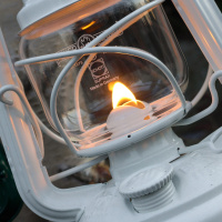 Feuerhand petroleumslampe - hvid